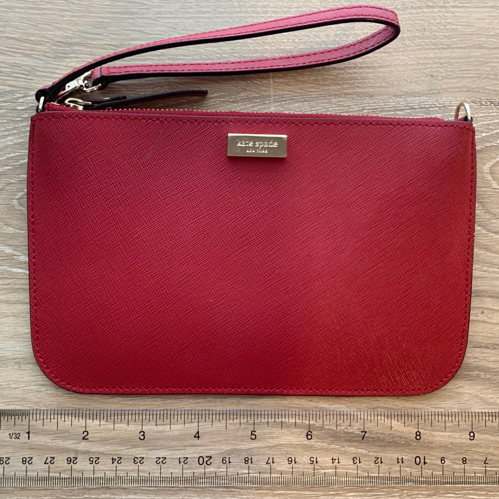 Kate Spade Lolly Wristlet / Wallet